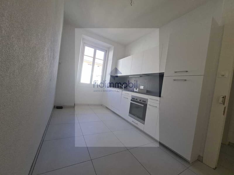 Prächtige 3,5-Zimmer-Wohnung, komplett renoviert, Rue Numa-Droz 171, La Chaux-de-Fonds (1)