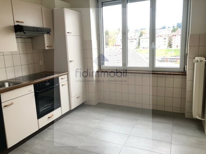 Zu vermieten, 3 Zimmer, Léopold-Robert 100, La Chaux-de-Fonds (2)