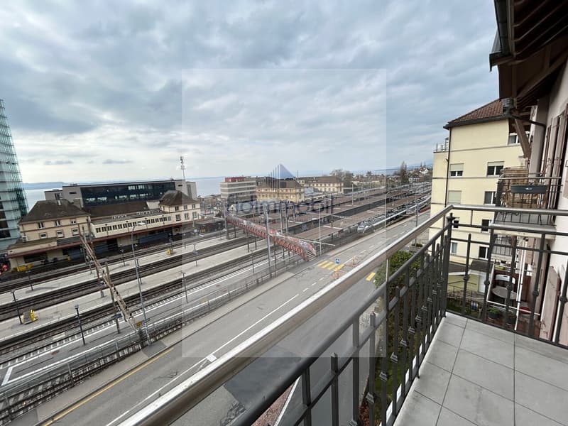 Beautiful apartment close to the train station and all amenities (7)