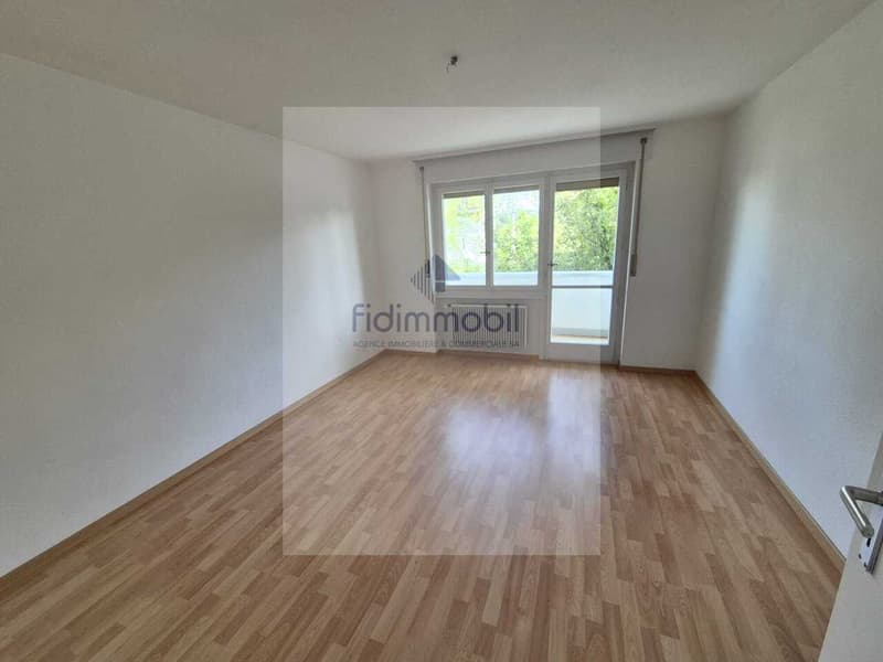 Prächtige 3-Zimmer-Wohnung zur Miete in La Chaux-de-Fonds (5)