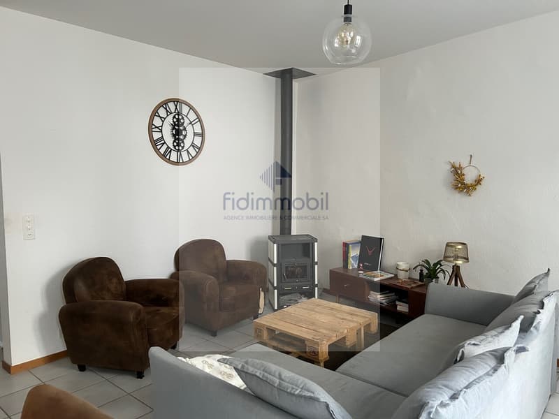 Beautiful apartment in the city center close to all amenities (2)