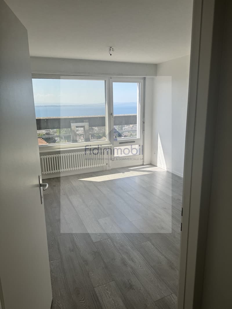 Attique de 5.5 pièces avec une vue imprenable (7)