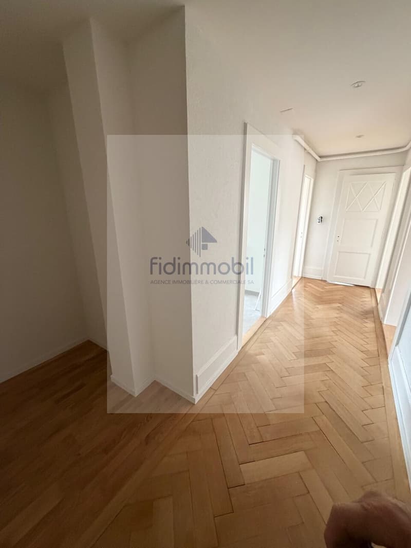 Splendide appartement de 3,5 pièces entièrement rénové, situé au rez-d (4)