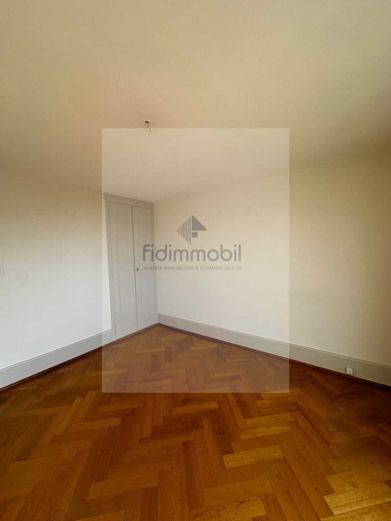 Appartement de 3 pièces avec balcon et vue sur le lac (7)