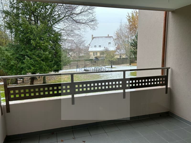 GRAND APPARTEMENT AVEC BALCON (8)