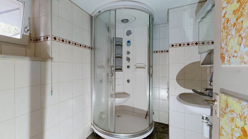 Maison de 2 générations avec potentiel à Liesberg Village (16)