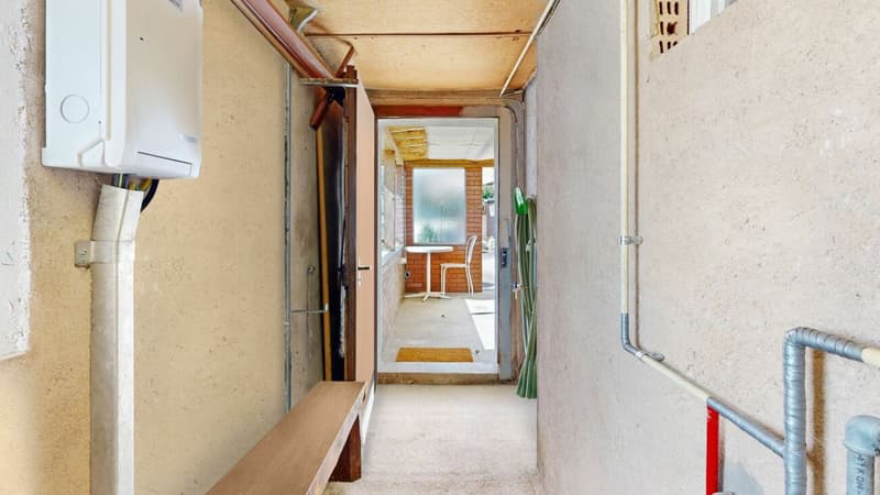 Maison de 2 générations avec potentiel à Liesberg Village (21)