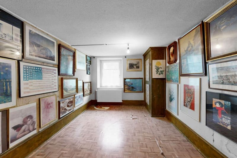 Ampia casa unifamiliare con area esterna versatile, posto auto e capanno/garage aggiuntivo (11)