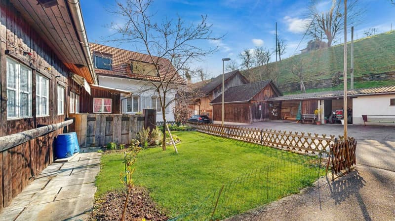 Haus mit viel Nutzfläche, Charme und Potenzial (12)