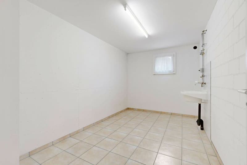 Bright 3.5-room maisonette apartment in a quiet and yet central location (17)
