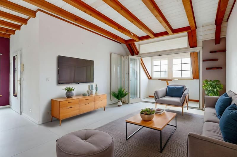 moderne 4.5-Zimmer-Maisonettewohnung mit Garten (5)