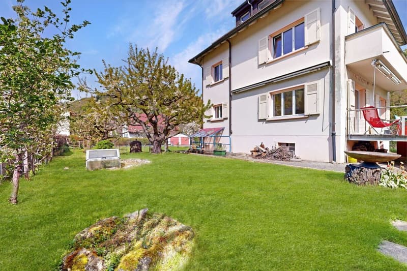 erschwingliches Einfamilienhaus mit grosszügigem Raumangebot und Garage (14)