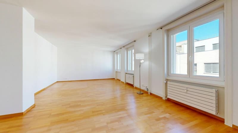 3.5-room apartment currently realized as a 2.5-room apartment in a top location in the heart of Kleinbasel (3)