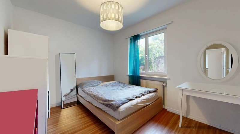 grosszügiges Einfamilienhaus / Bauland (7)