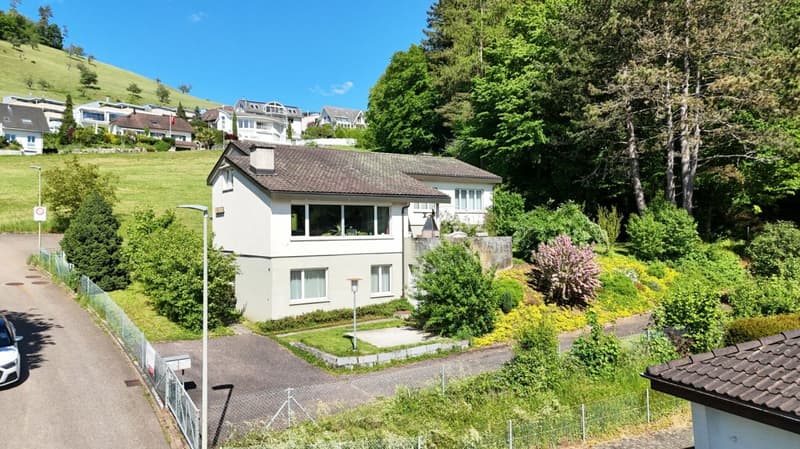 mit grosszügigem Grundstück - Einfamilienhaus an privilegierter Lage (21)