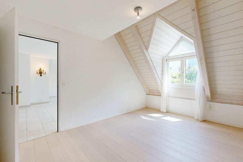 Well-maintained single/senior apartment in an ideal location (8)