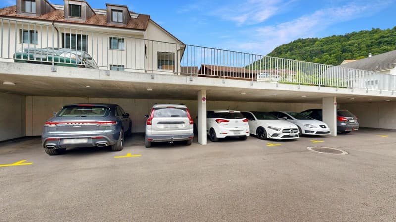 Appartamento moderno di 3,5 locali con torre di lavanderia privata e posto auto (12)