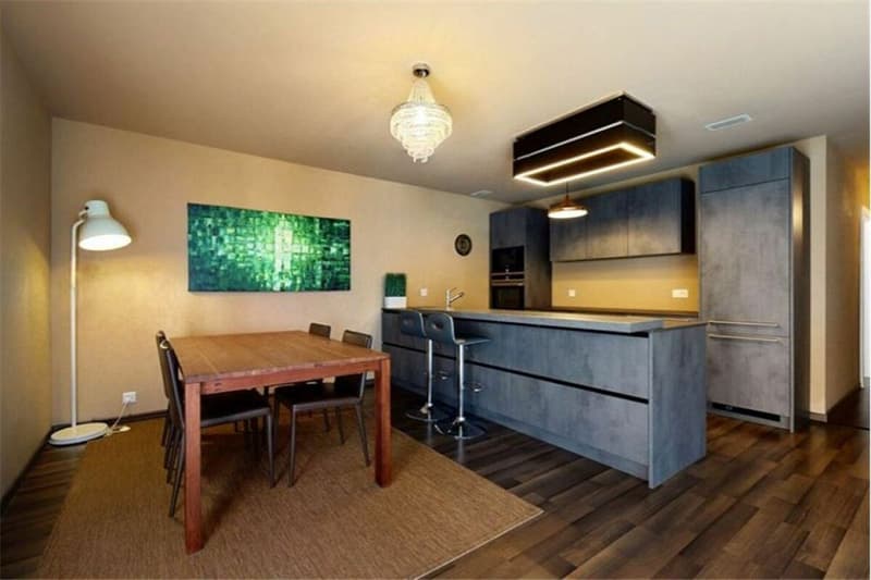 Appartement de jardin 4,5 pièces élégant avec garage et place de parking extérieure (4)