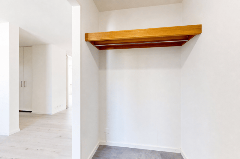 moderne 3.5-ZWG mit Balkon, Keller, Estrich, Waschmaschine und Parkplatz (5)