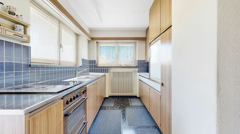 1'507 m2 Bauland an sonniger Lage mit renovationsbedürftigem Einfamilienhaus (5)
