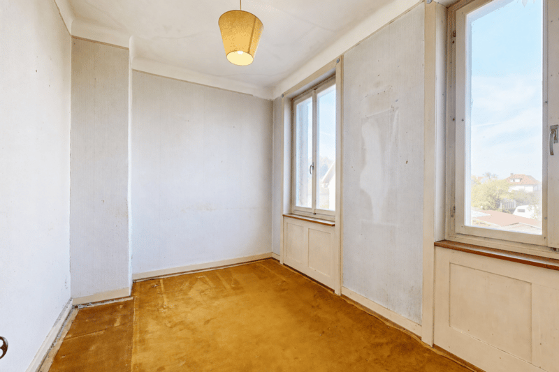 Einfamilienhaus mit Charme und Baulandreserve (11)