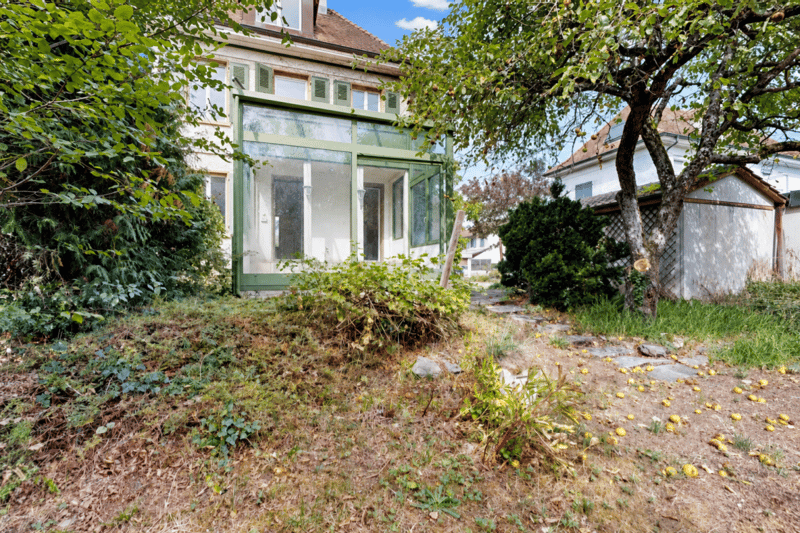 Einfamilienhaus mit Charme und Baulandreserve (21)
