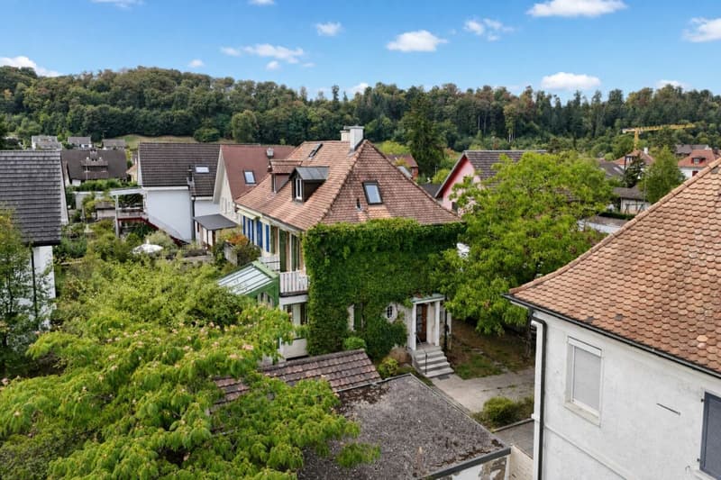 Einfamilienhaus mit Charme und Baulandreserve (23)