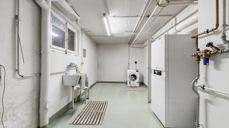 1'507 m2 Bauland an sonniger Lage mit renovationsbedürftigem Einfamilienhaus (13)