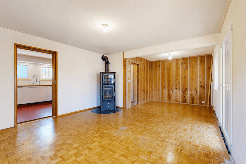 Einfamilienhaus mit vielen Annehmlichkeiten (5)