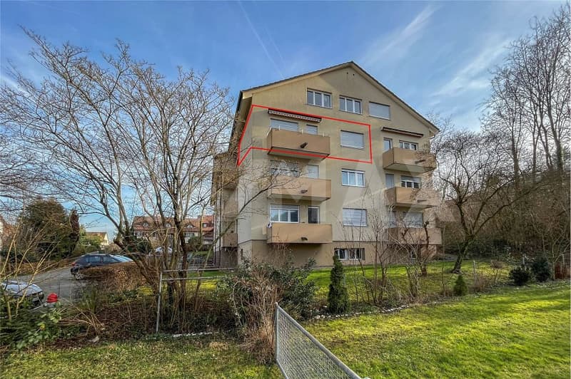 1.5-Zimmer-Eigentumswohnung mit 2 Balkonen - zentral gelegen mit Aussicht in Mumpf zu verkaufen (1)