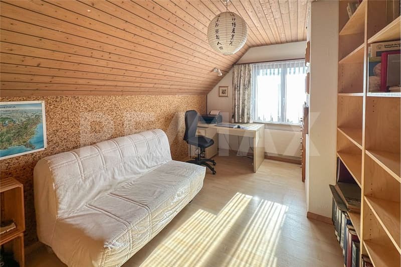 Casa unifamiliare indipendente con piscina interna e sauna (11)