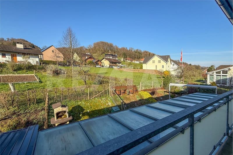 Well-maintained 5.5 room row house in Hellikon for sale (9)