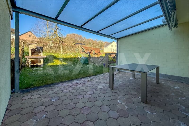 Well-maintained 5.5 room row house in Hellikon for sale (5)