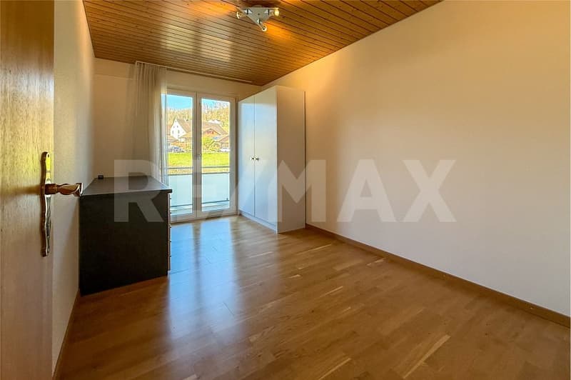 Well-maintained 5.5 room row house in Hellikon for sale (8)