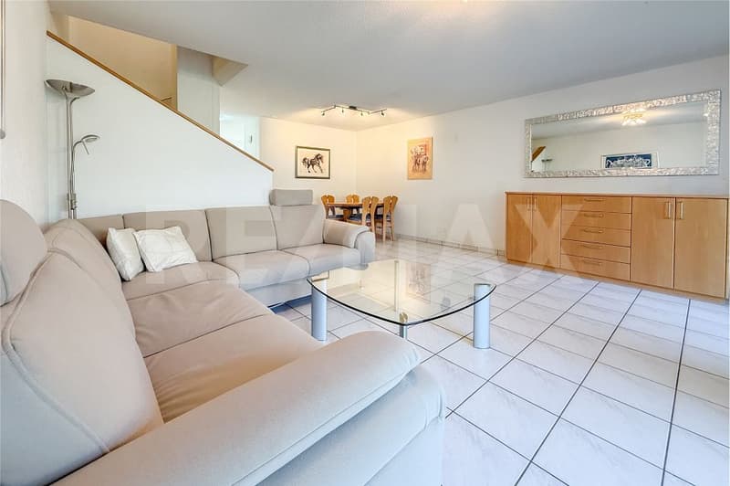 Well-maintained 5.5 room row house in Hellikon for sale (7)