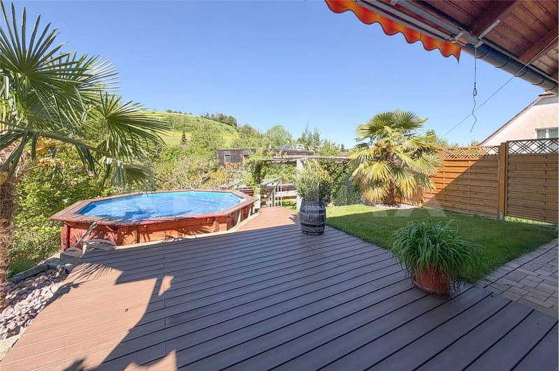 5.5-room detached house with a southern flair for sale in Magden (4)