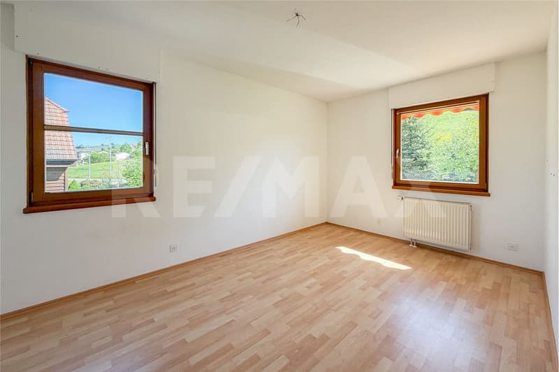 5.5-room detached house with a southern flair for sale in Magden (12)