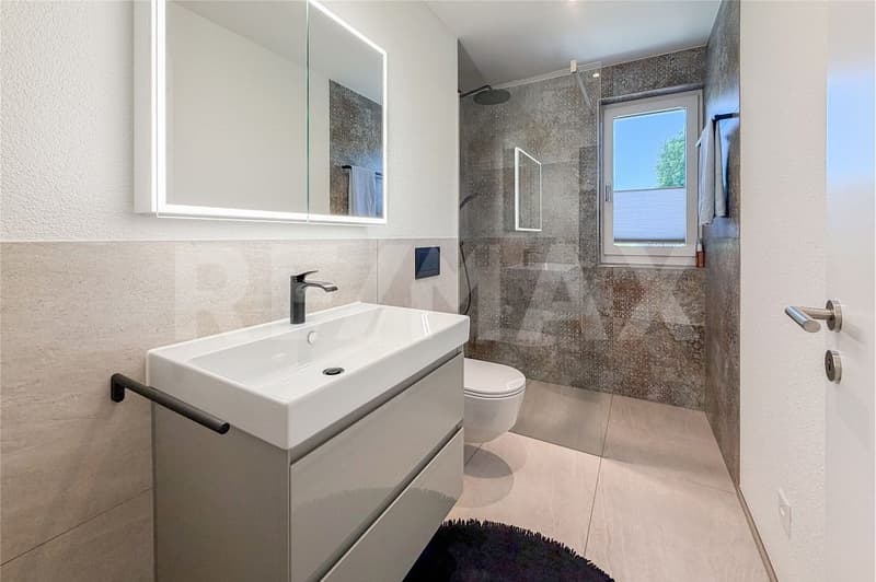 Rheinblick - Feeling like on vacation - 4.5-room maisonette apartment in Wallbach for sale (11)