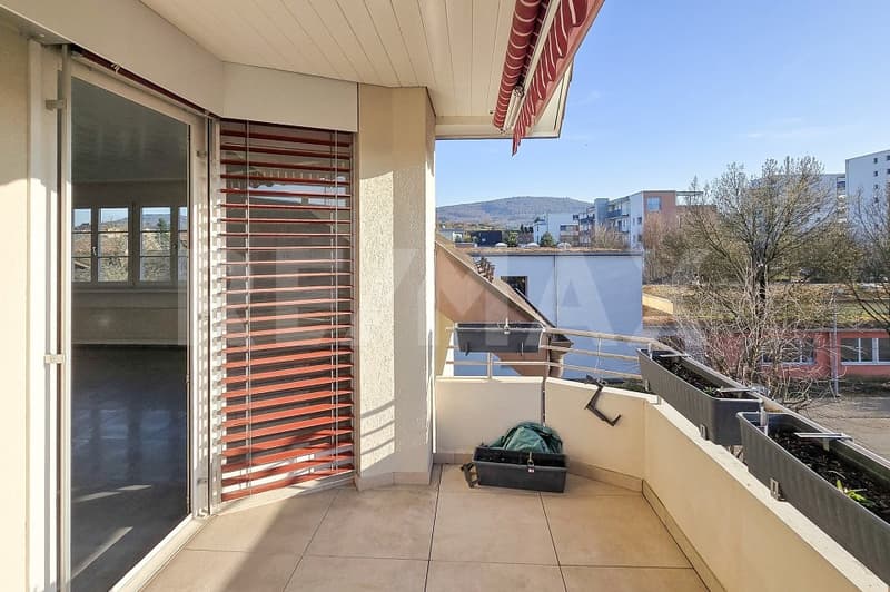 Living on 129 m², hobby room and cellar, 2 parking spaces (6)