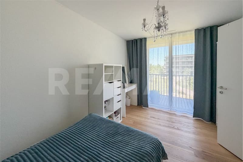 Appartement 4,5 pièces au 1er étage - Vie moderne avec grand balcon à Stein à vendre (13)