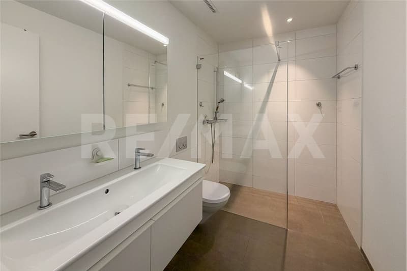 Appartement 4,5 pièces au 1er étage - Vie moderne avec grand balcon à Stein à vendre (12)