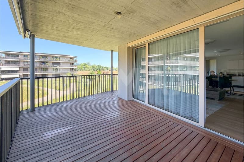 Appartement 4,5 pièces au 1er étage - Vie moderne avec grand balcon à Stein à vendre (4)