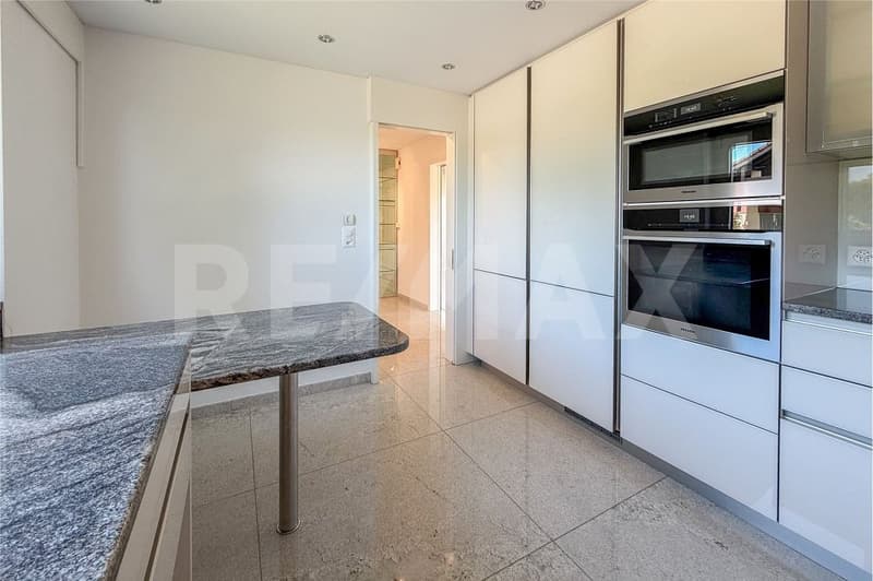 Stylish 5.5 room single-family home with lovingly designed garden in Möhlin for sale (8)