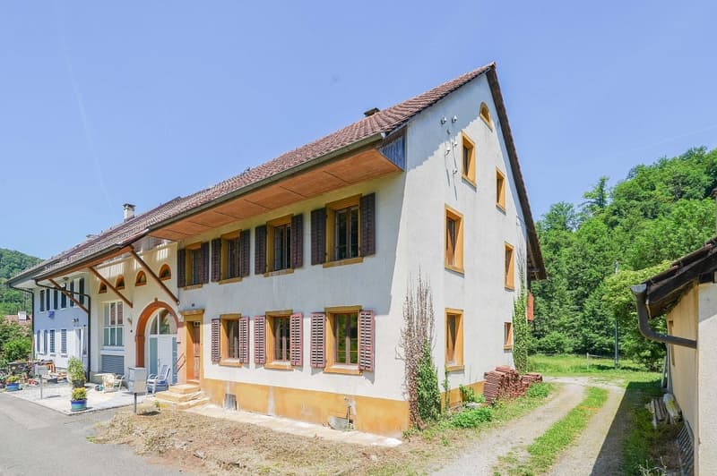Per creatori e individualisti: oggetto di ristrutturazione con circa 1900 m² di terreno (1)