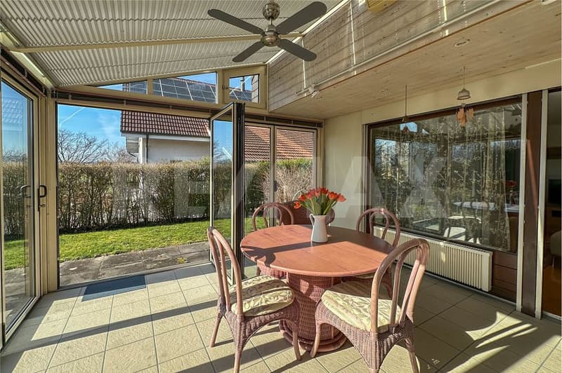 Freistehendes EFH mit Indorpool und Sauna (6)