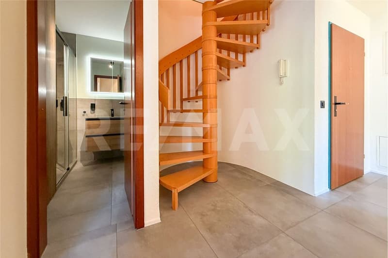 Hochwertig modernisierte Maisonette mit viel Komfort und Raum im Zentrum von Obermumpf zu verkaufen (11)