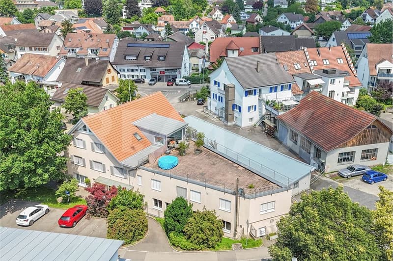Exklusive Traumwohnung mit grosser Dachterrasse (8)
