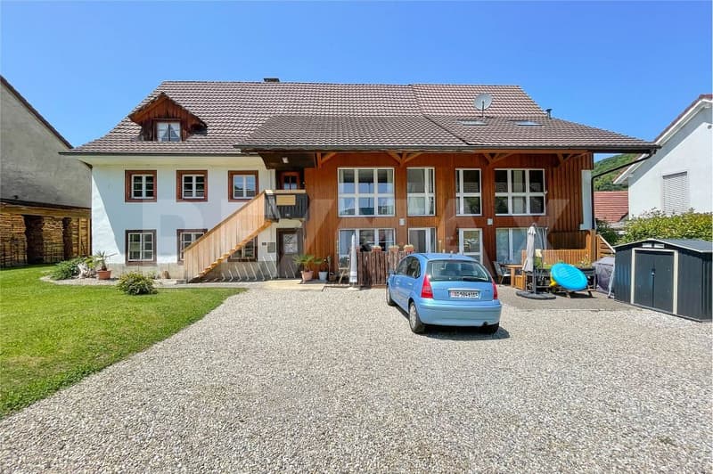 Liebhaberobjekt mit Scheune, Nebenräumen und vielseitigem Potenzial in Hellikon zu verkaufen (2)