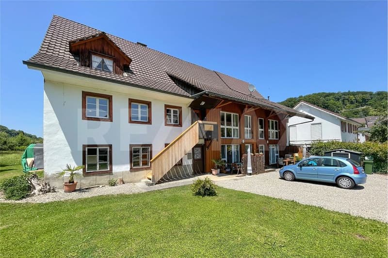 Liebhaberobjekt mit Scheune, Nebenräumen und vielseitigem Potenzial in Hellikon zu verkaufen (8)