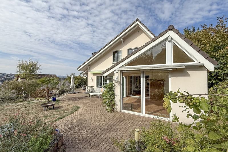 Grosszügiges 5.5 Zimmer-Familienhaus mit Garten und viel Privatsphäre (4)